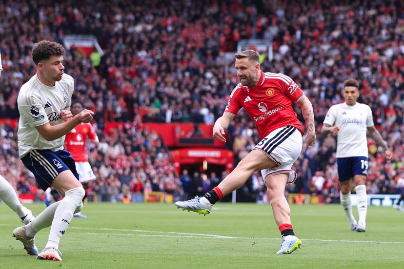 D'une superbe demi-volée, Luke Shaw a ouvert le score très tôt dans le match pour Manchester United. (S.Stacpoole/Presse Sports)