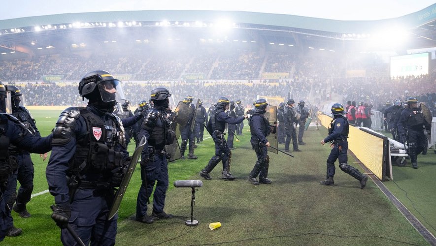 Police presence was massive at Stade de la Beaujoire, where unrest was feared