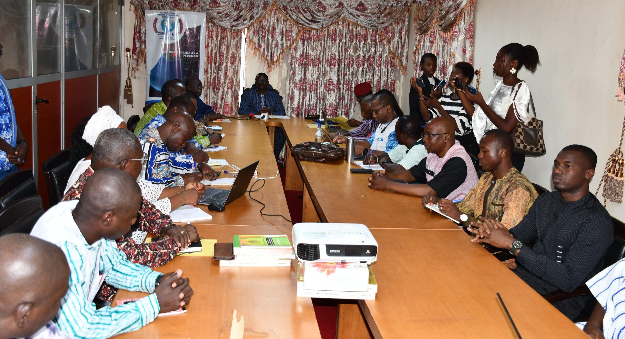 Strategic analysis experts gather for the training session