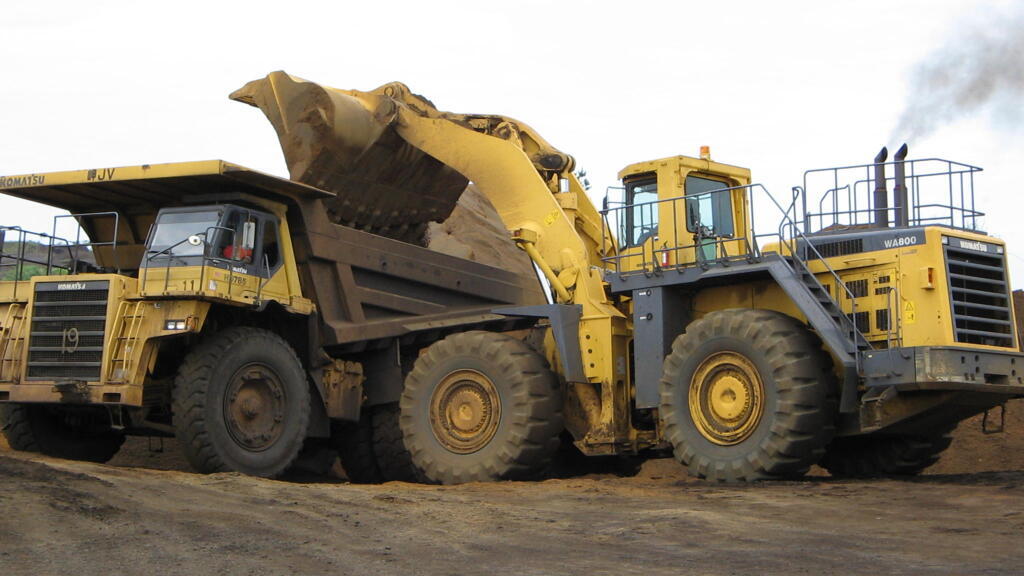 Manganese mining operation at Moanda by the Compagnie minière de l'Ogooué (COMILOG, subsidiary of French group Eramet).